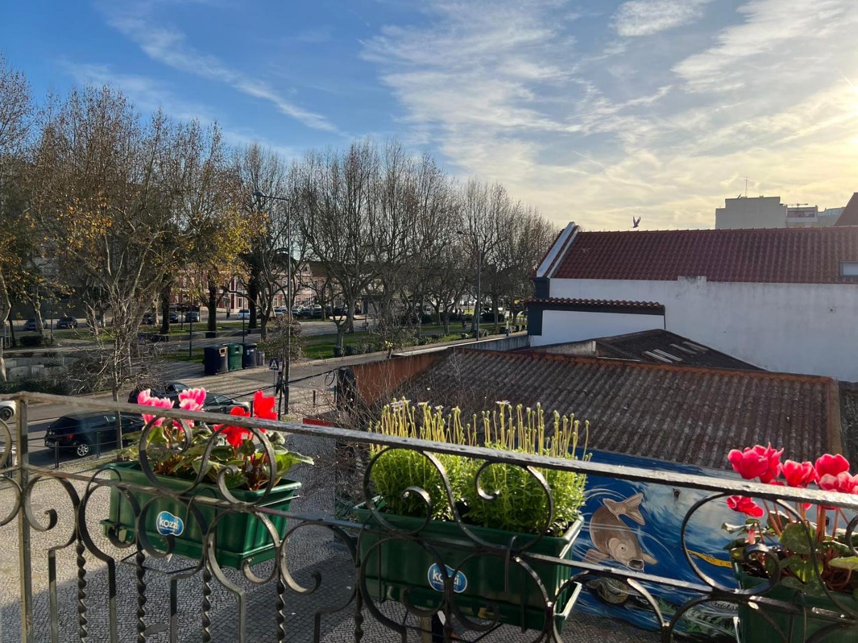 Ady House 2 Aparthotel Setúbal Eksteriør bilde