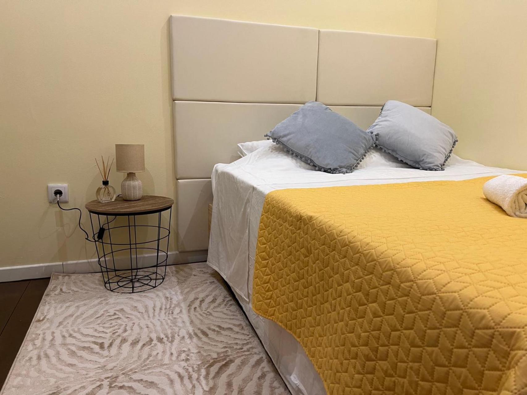 Ady House 2 Aparthotel Setúbal Eksteriør bilde